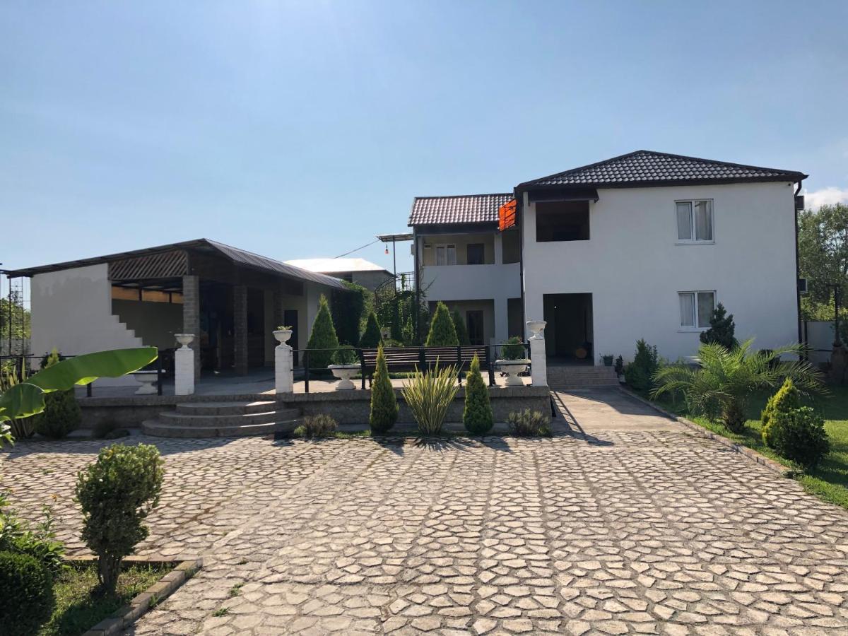 Гостевой Дом Виктория Kheivani Exterior foto
