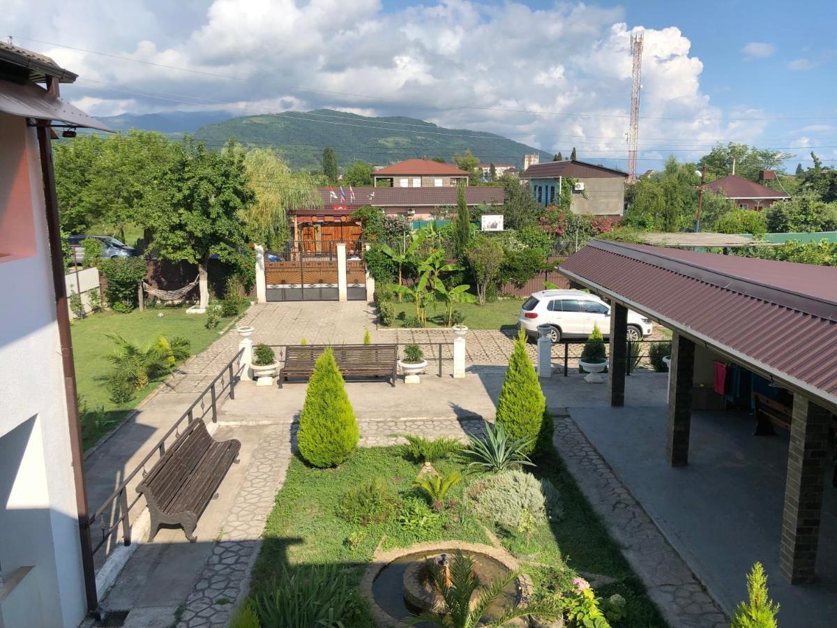 Гостевой Дом Виктория Kheivani Exterior foto